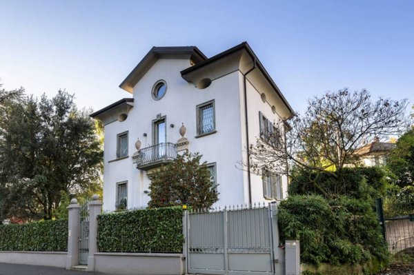 casa indipendente in vendita a Bergamo in zona Borgo Santa Caterina