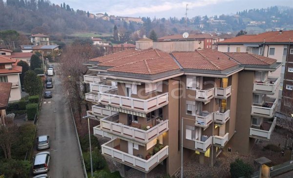 appartamento in vendita a Bergamo in zona Loreto