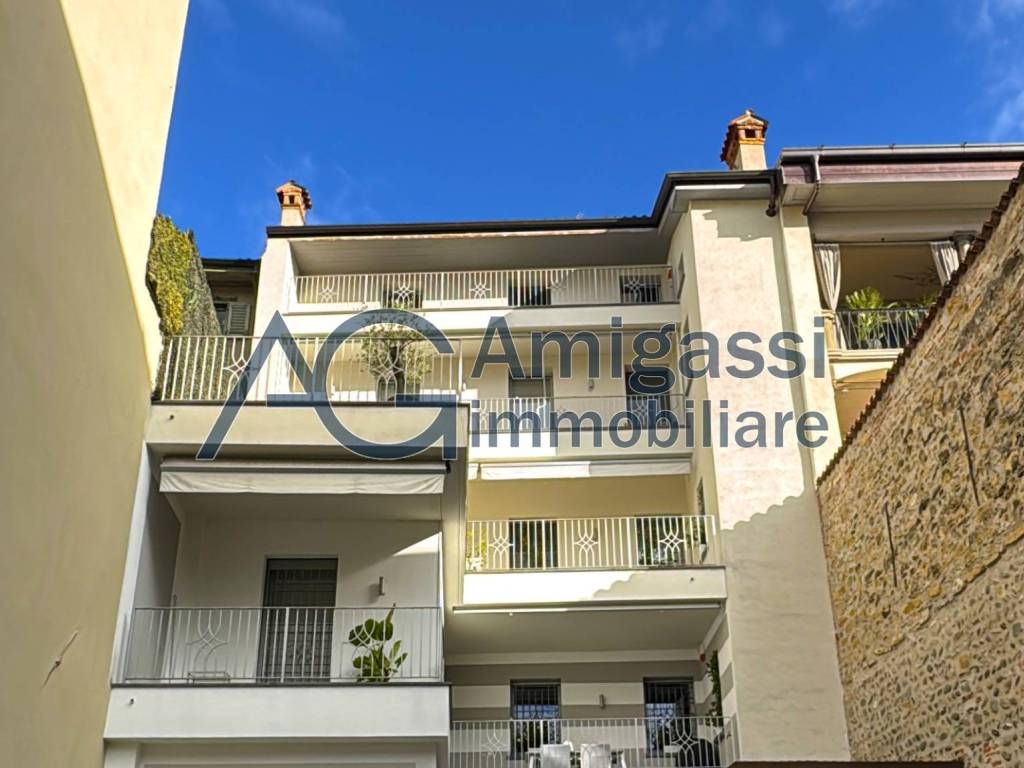 appartamento in vendita a Bergamo in zona Borgo Palazzo