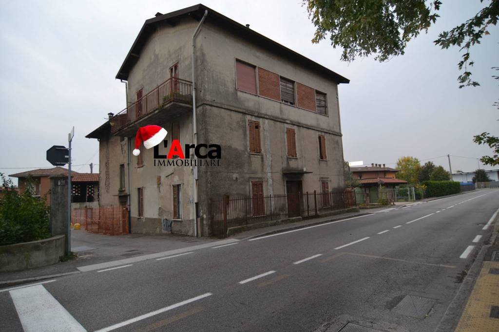 appartamento in vendita a Bergamo in zona Redona