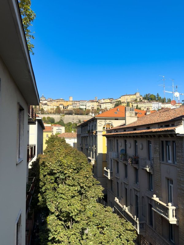 appartamento in vendita a Bergamo in zona Borgo Pignolo