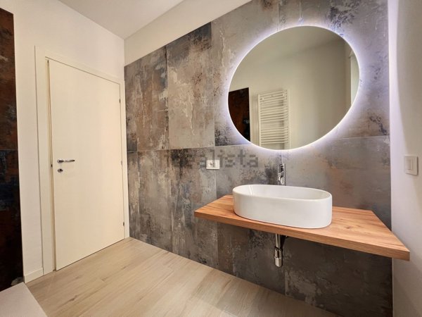 appartamento in vendita a Bergamo in zona Loreto