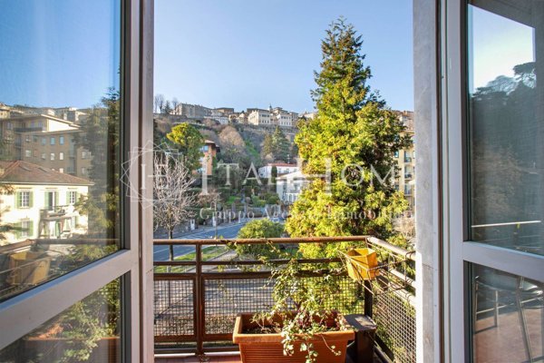 appartamento in vendita a Bergamo in zona Bergamo Centro