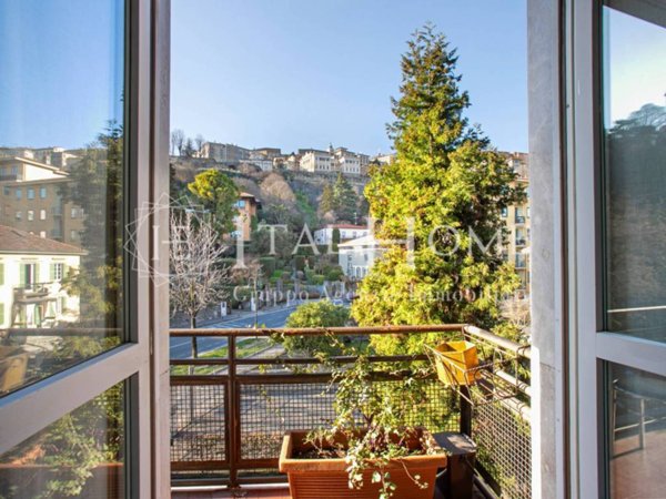 appartamento in vendita a Bergamo in zona Bergamo Centro