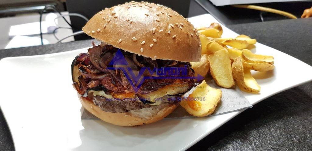 negozio in vendita a Bergamo in zona Bergamo Centro