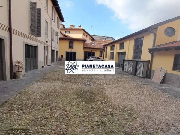 appartamento in vendita a Bergamo in zona Bergamo Centro