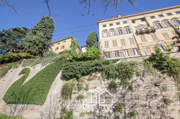 appartamento in vendita a Bergamo in zona Città Alta