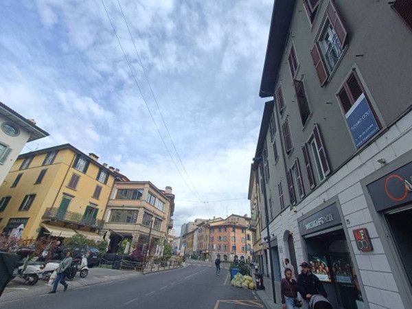 appartamento in vendita a Bergamo in zona Bergamo Centro