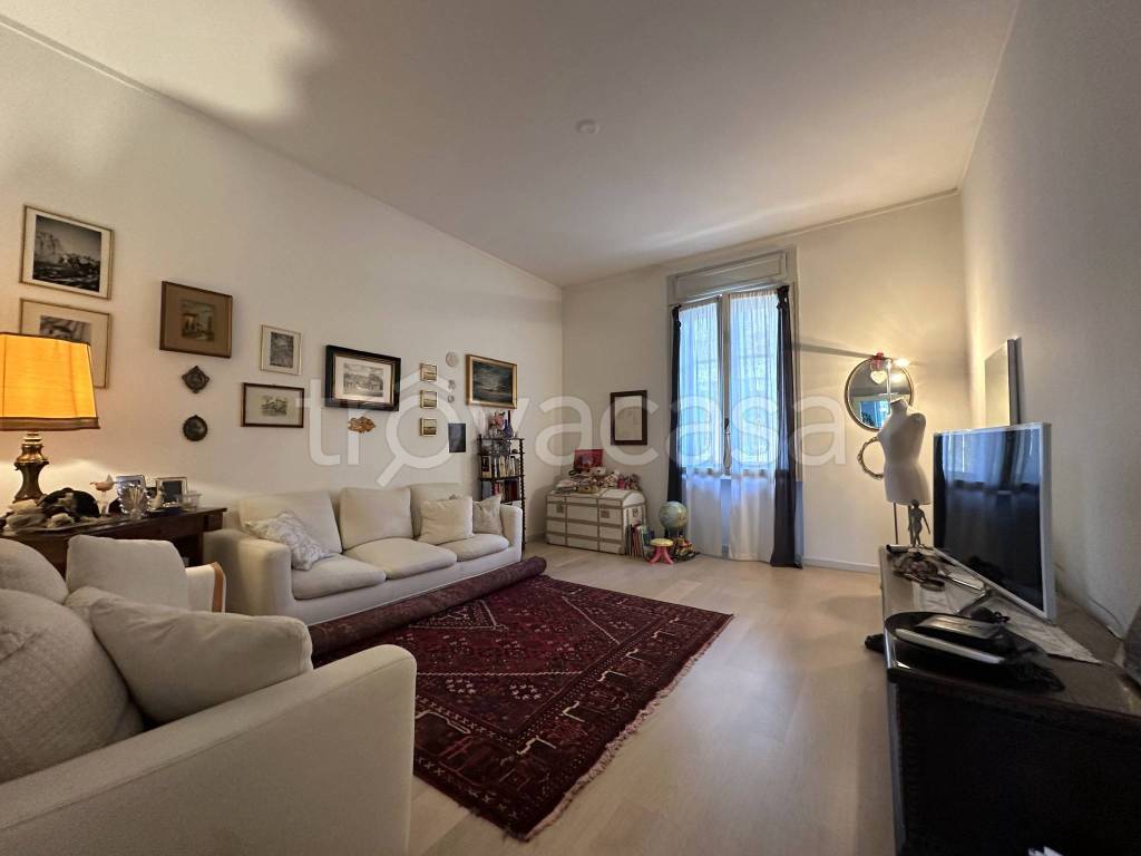 appartamento in vendita a Bergamo in zona Borgo Santa Caterina