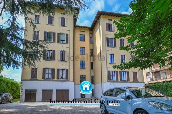appartamento in vendita a Bergamo in zona Borgo Santa Caterina