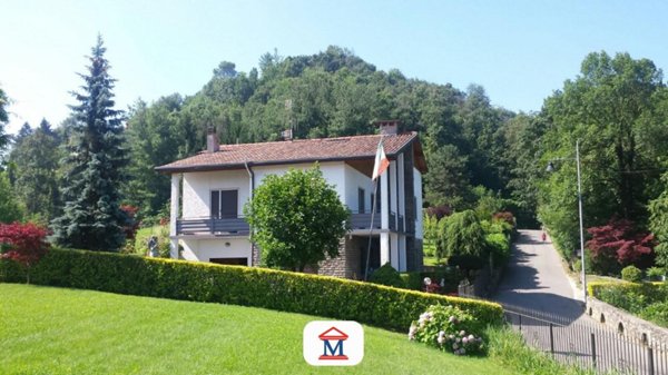 casa indipendente in vendita a Bergamo in zona Castagneta/Pianone