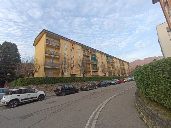 appartamento in vendita a Bergamo in zona Valtesse/Valverde