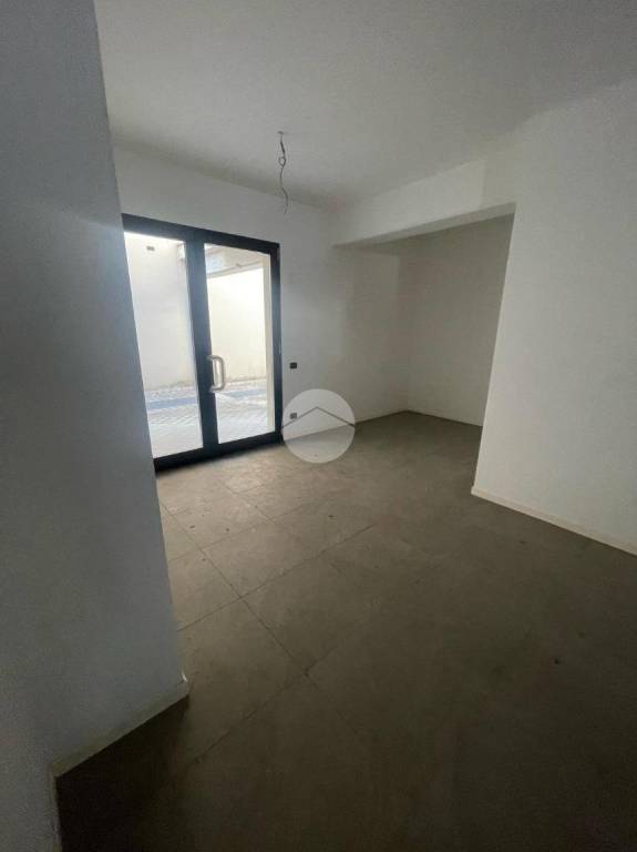 negozio in vendita a Bergamo in zona Borgo Palazzo