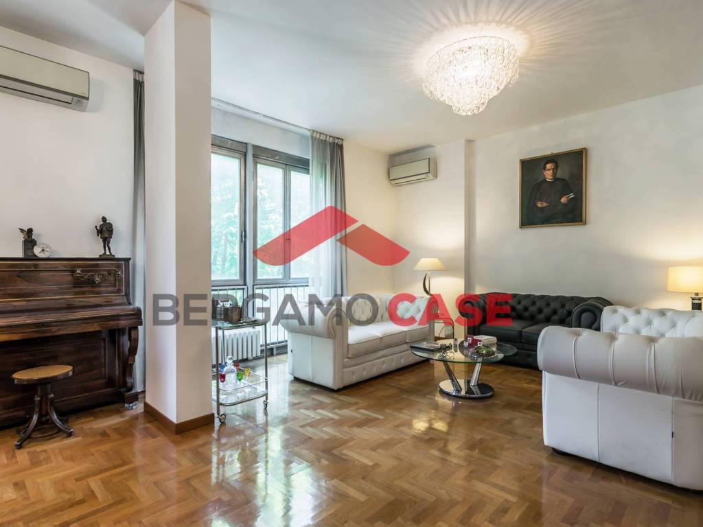 appartamento in vendita a Bergamo in zona Bergamo Centro