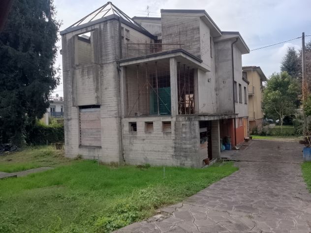 casa indipendente in vendita a Bergamo in zona Valtesse/Valverde