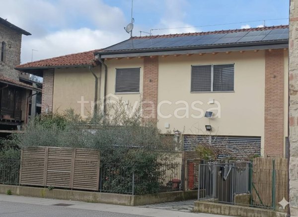 appartamento in vendita a Bergamo in zona Campagnola