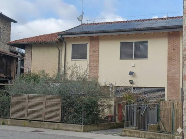 appartamento in vendita a Bergamo in zona Borgo Palazzo