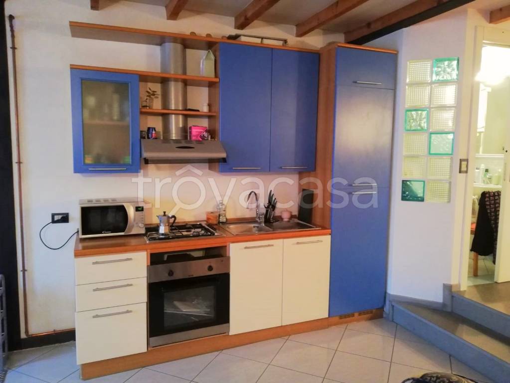 appartamento in vendita a Bergamo in zona Campagnola