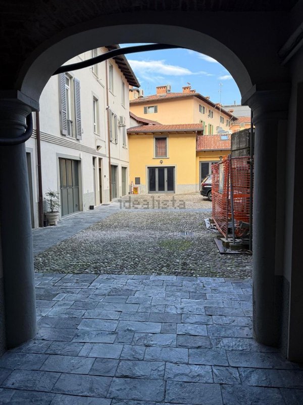 appartamento in vendita a Bergamo in zona Bergamo Centro