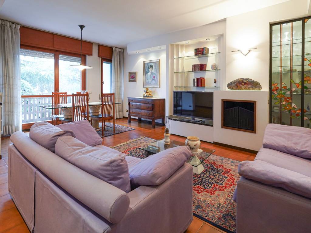 casa indipendente in vendita a Bergamo in zona Borgo Pignolo