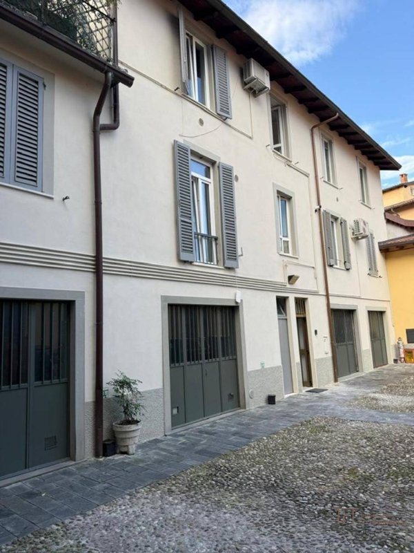 appartamento in vendita a Bergamo in zona Bergamo Centro