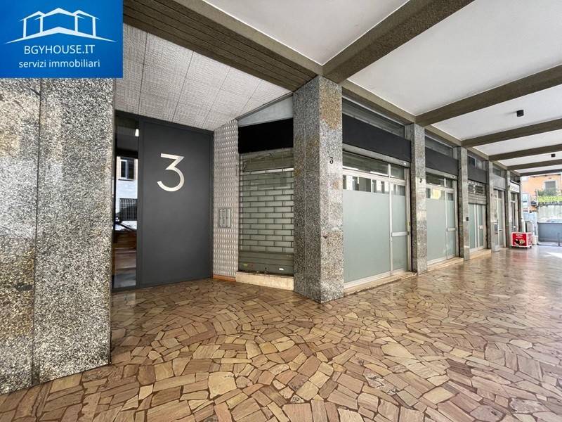 negozio in vendita a Bergamo in zona Città Alta