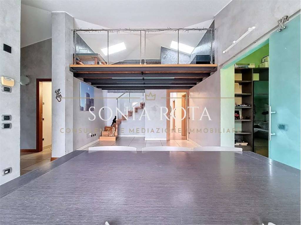 appartamento in vendita a Bergamo in zona Canovine