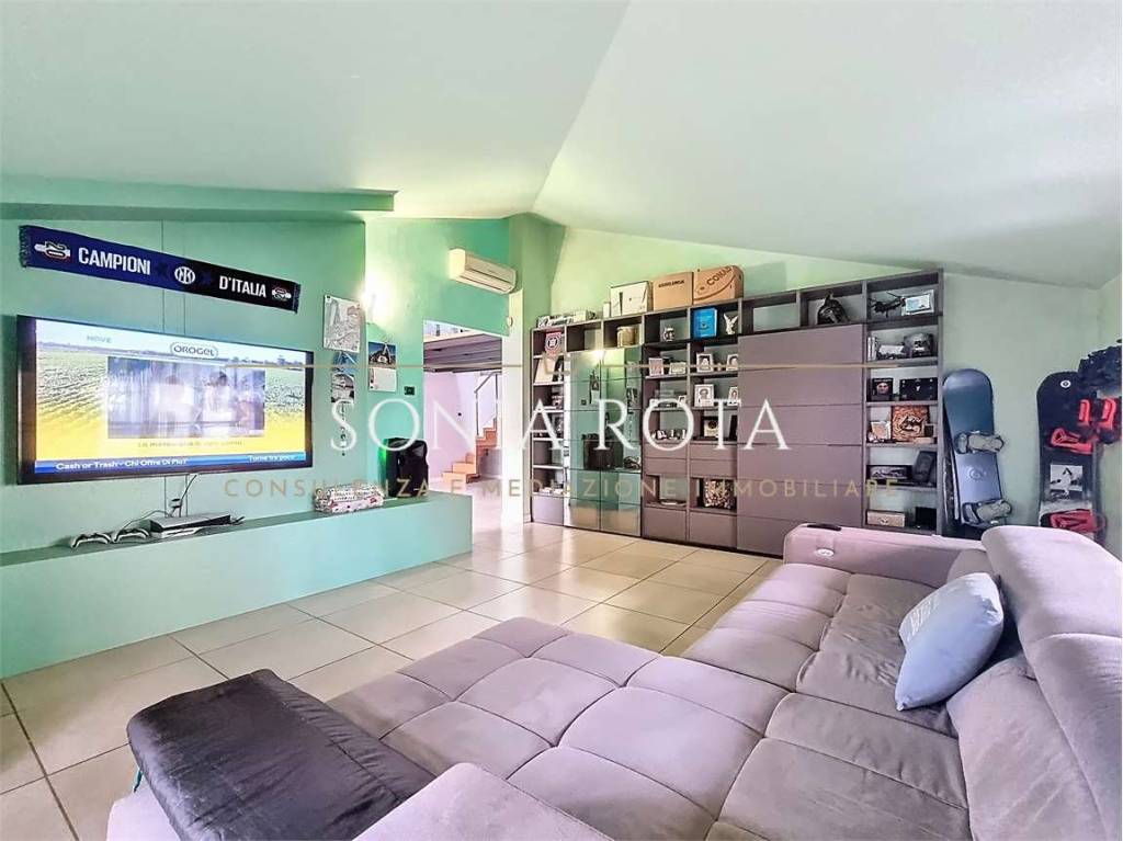 appartamento in vendita a Bergamo in zona Canovine