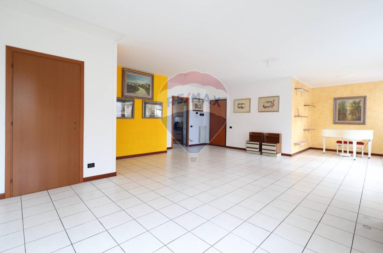 appartamento in vendita a Bergamo in zona Borgo Palazzo