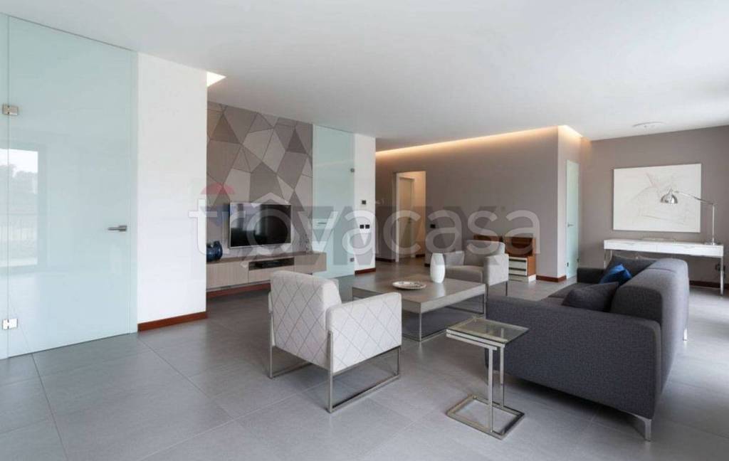 appartamento in vendita a Bergamo in zona Borgo Palazzo