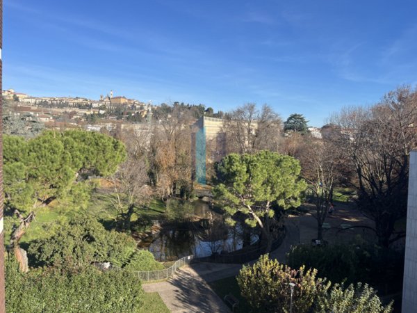 appartamento in vendita a Bergamo in zona Città Alta