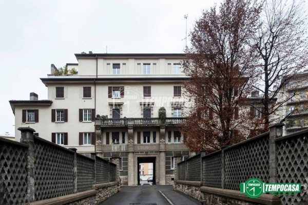 appartamento in vendita a Bergamo in zona Bergamo Centro