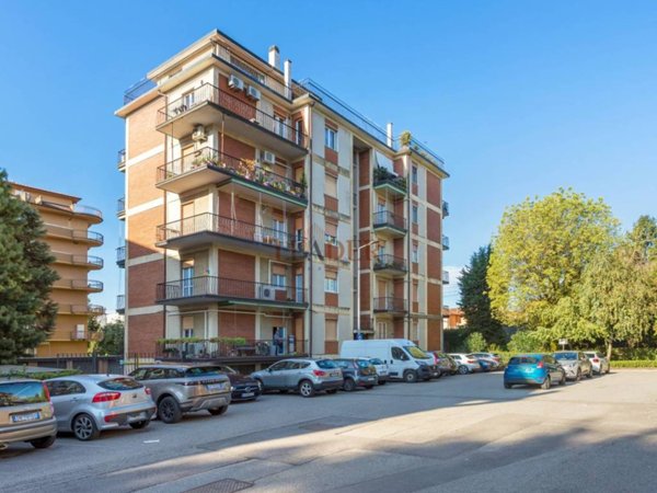 appartamento in vendita a Bergamo in zona Colognola