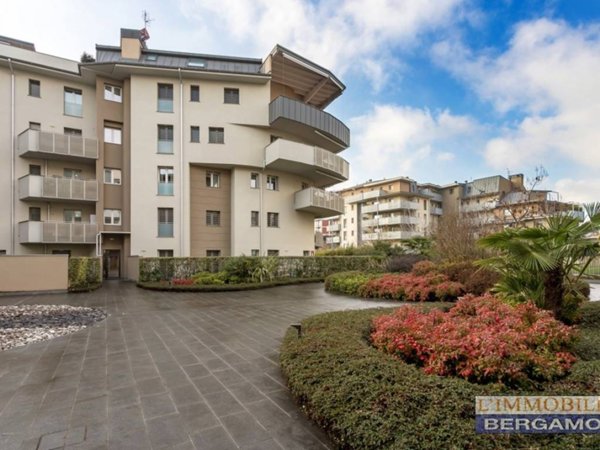 appartamento in vendita a Bergamo in zona Borgo Palazzo