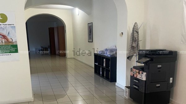 locale commerciale in vendita a Bergamo