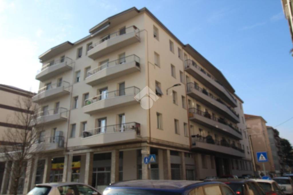 appartamento in vendita a Bergamo in zona Loreto