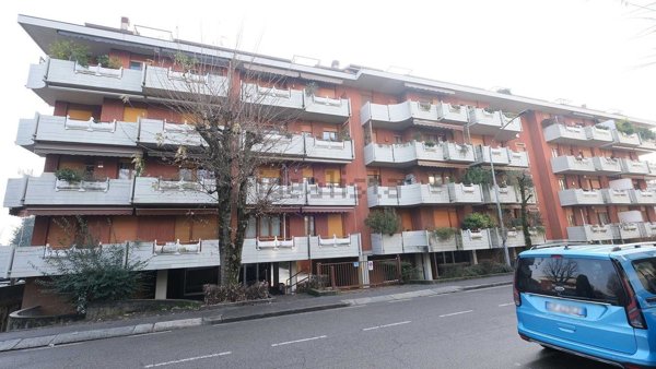 appartamento in vendita a Bergamo in zona Colognola