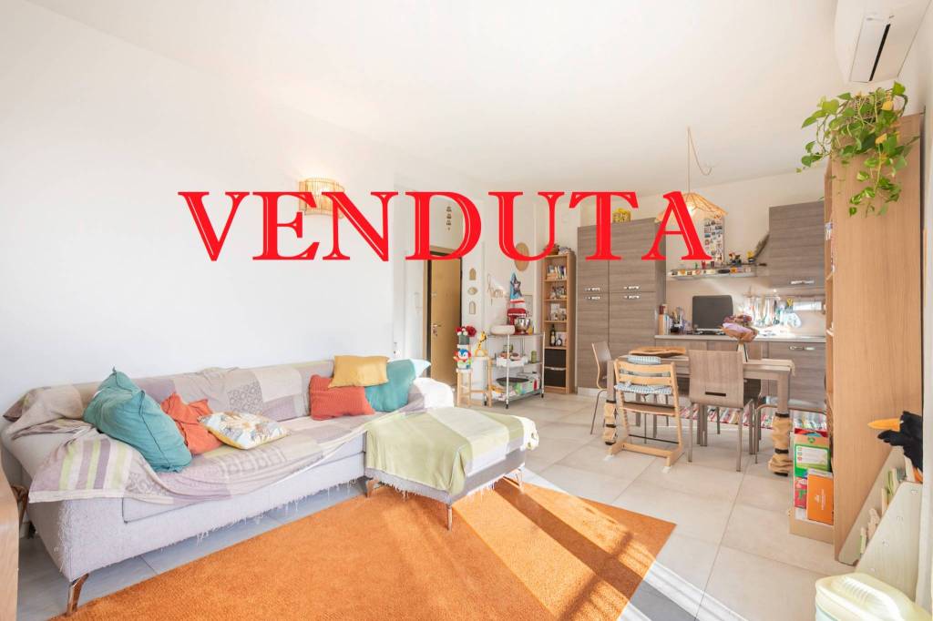 appartamento in vendita a Bergamo in zona Canovine