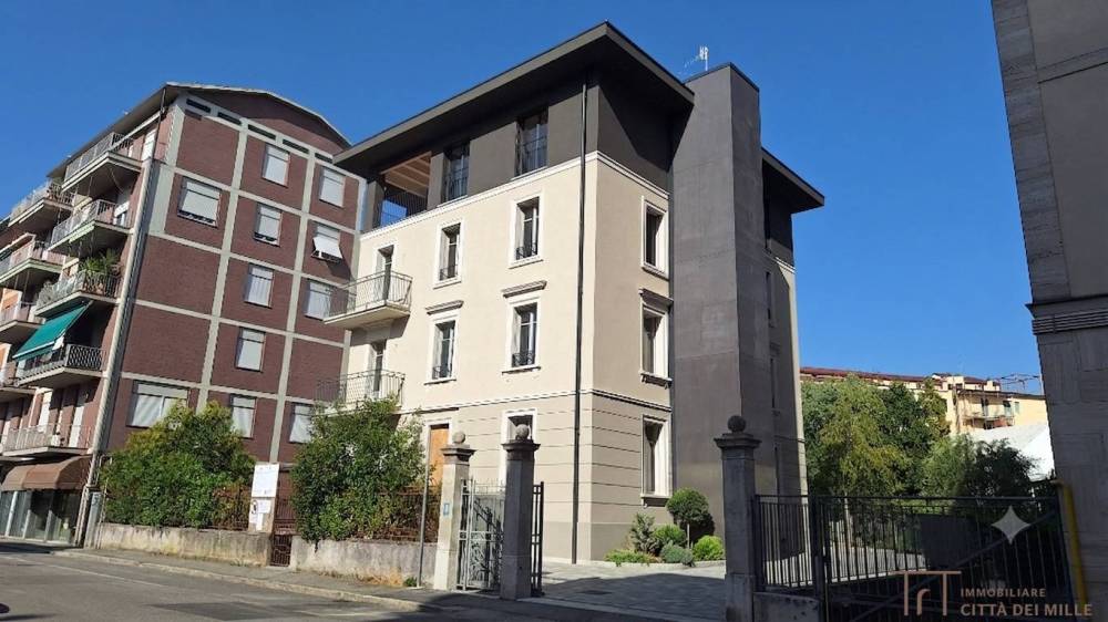 appartamento in vendita a Bergamo in zona Borgo Santa Caterina