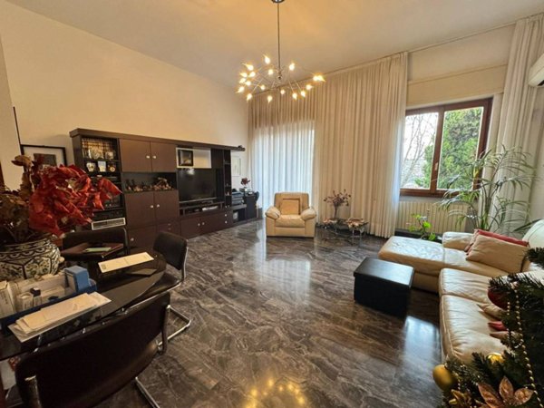 appartamento in vendita a Bergamo in zona Valtesse/Valverde