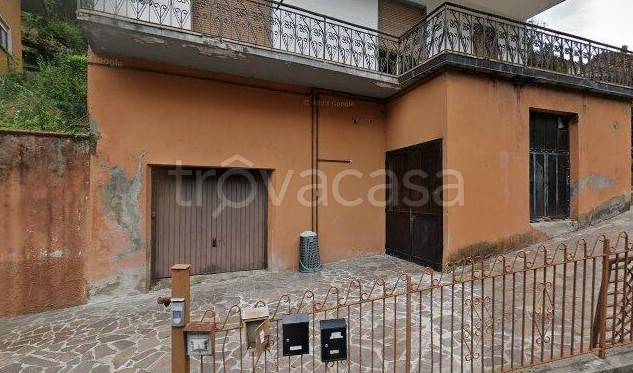 esavano in vendita a Bergamo in zona Borgo Palazzo