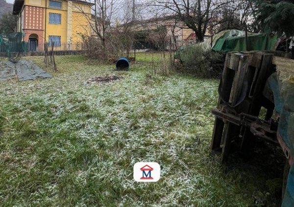 negozio in vendita a Bergamo in zona Conca Fiorita
