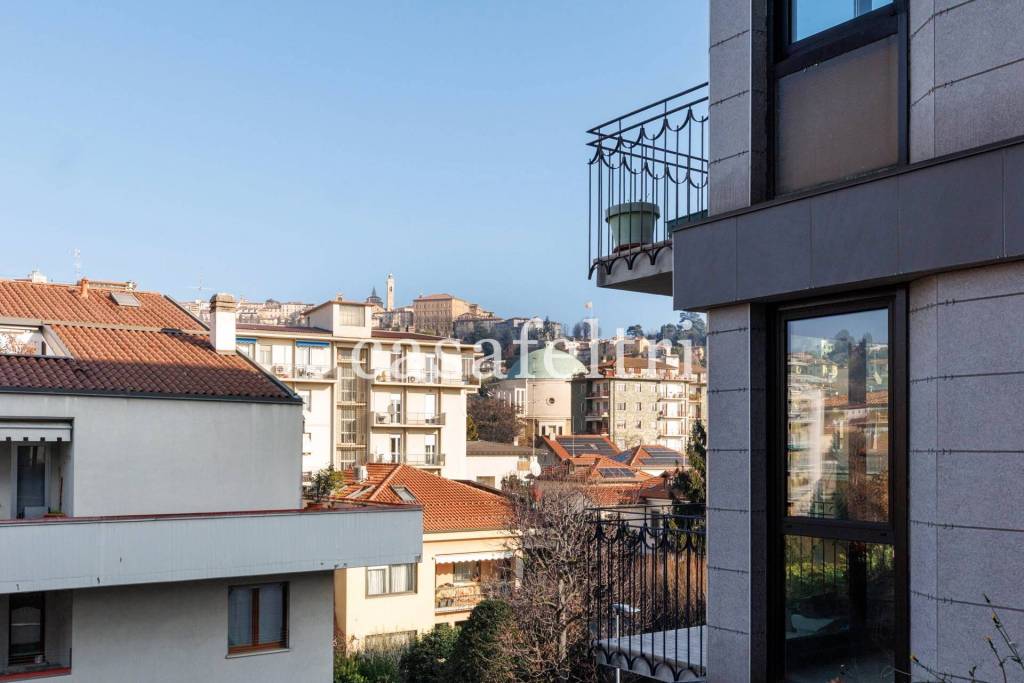 appartamento in vendita a Bergamo in zona Città Alta
