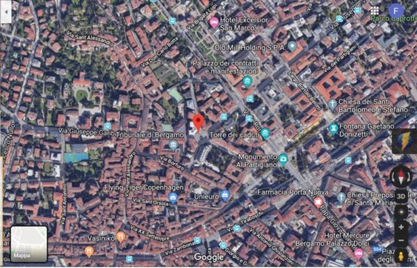 appartamento in vendita a Bergamo in zona Città Alta