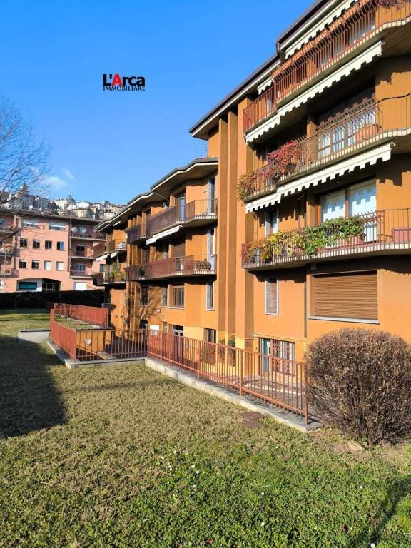 appartamento in vendita a Bergamo in zona Città Alta