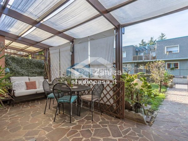 casa indipendente in vendita a Bergamo in zona Borgo Pignolo