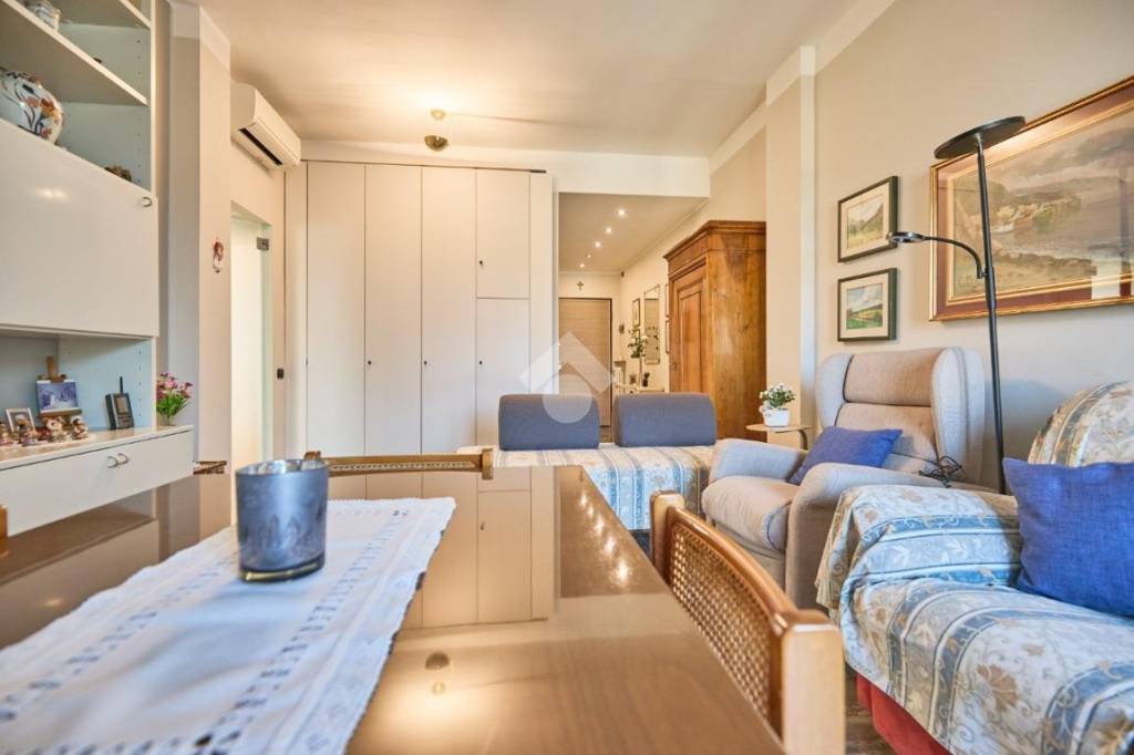 appartamento in vendita a Bergamo in zona Borgo Santa Caterina