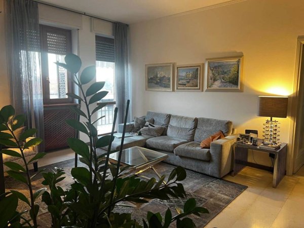 appartamento in vendita a Bergamo in zona Valtesse/Valverde