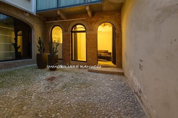 appartamento in vendita a Bergamo in zona Borgo Pignolo