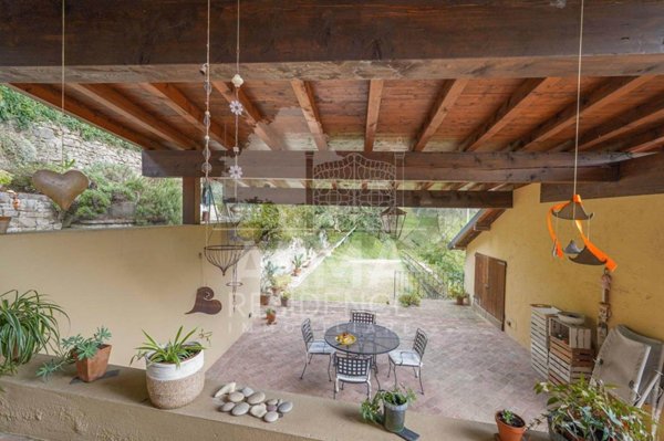 casa indipendente in vendita a Bergamo in zona Fontana / Robetta / Sombreno